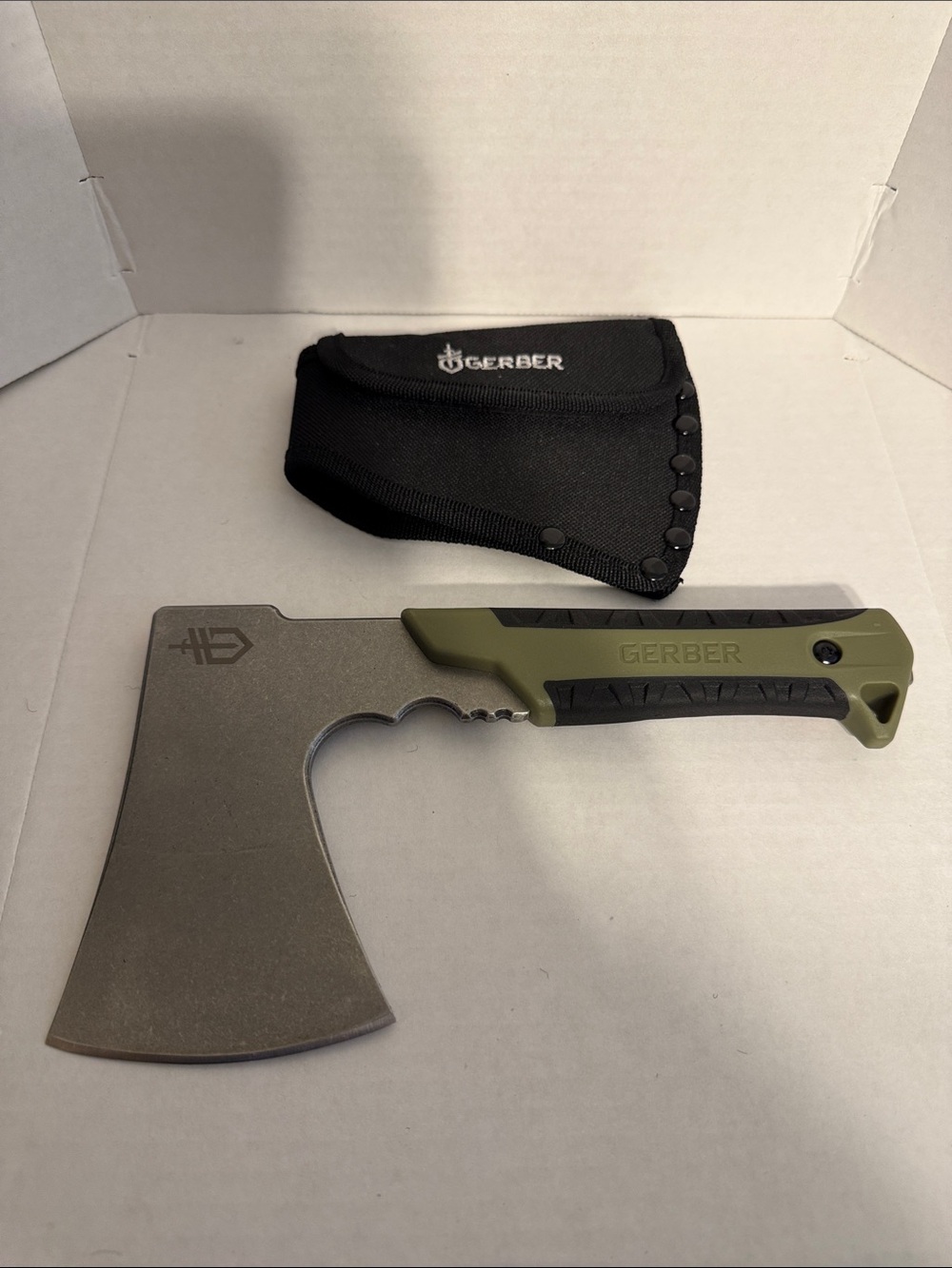 Gerber gear pack hatchet 3.5” steel blade axe, full tang